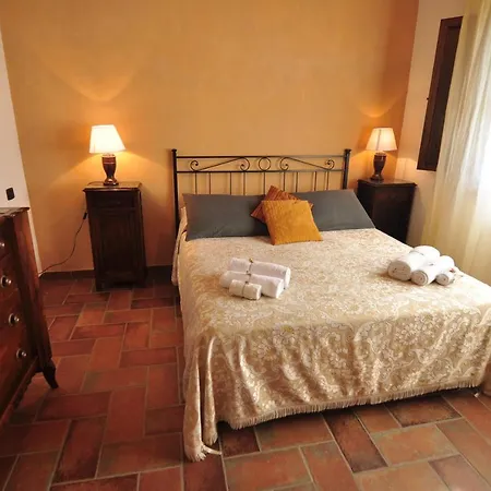 Podere Sertofano Alloggio per agriturismo Barberino di Val dʼElsa