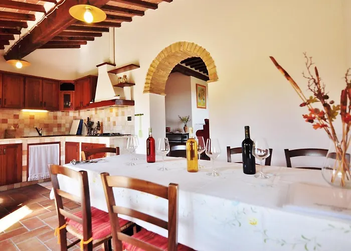 Podere Sertofano * バルベリーノ・ヴァル・デルサ