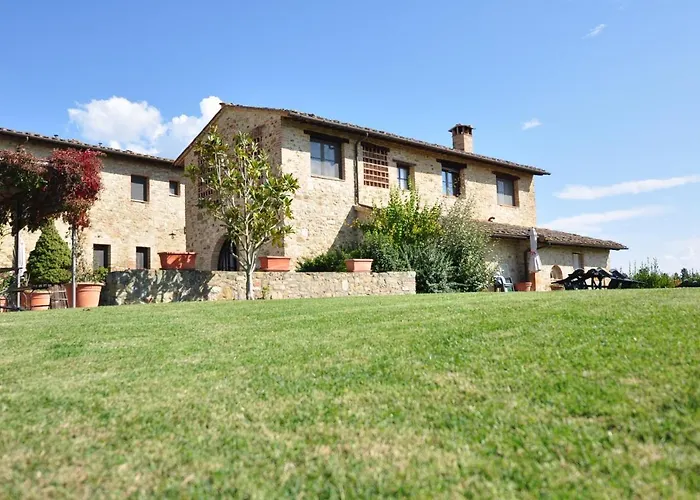 Podere Sertofano * バルベリーノ・ヴァル・デルサ