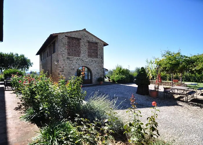 Podere Sertofano * バルベリーノ・ヴァル・デルサ